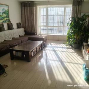 心港假日4期147平3室2廳2衛(wèi)